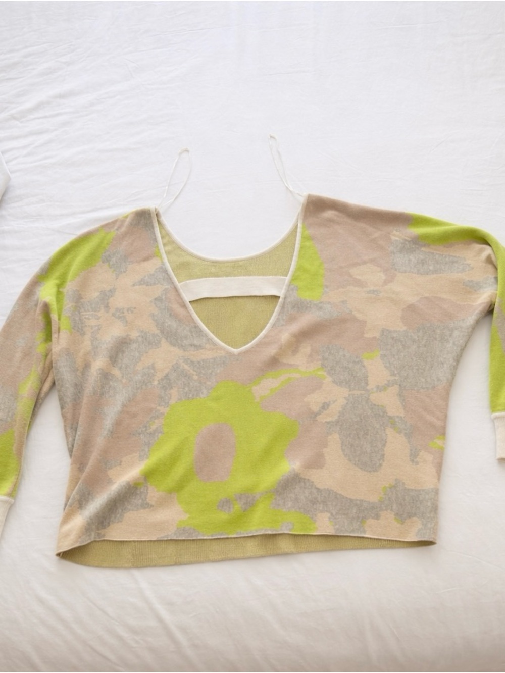 Floral Print V-Neck Sweater in Lime & Beige - Picture 2 of 4